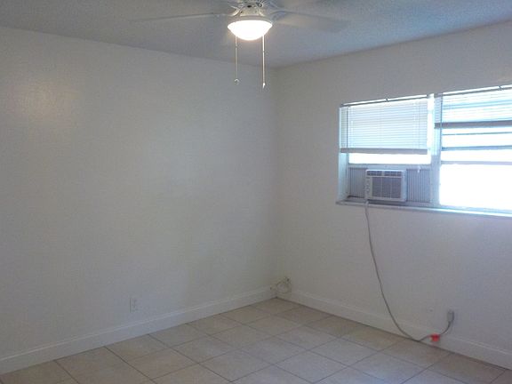 2nd image of 1912 23rd Ave APT 2