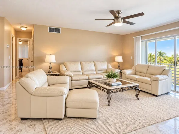 1425 Atlantic Shores Blvd APT 501, Hallandale, FL 33009