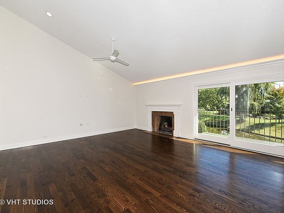 4th image of 93 Briarwood Cir