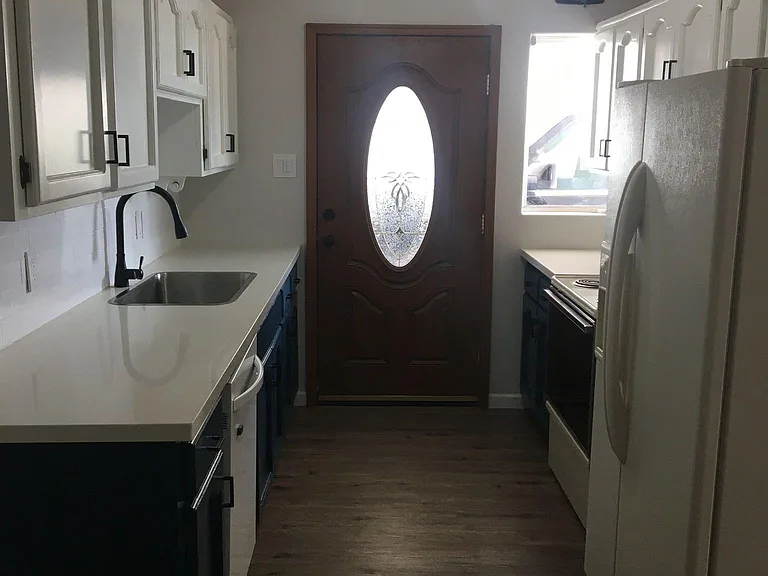 1205 S 11th Ave #B — Photo 3