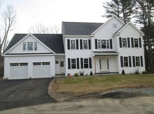 8 Portland Way, Walpole, MA 02081