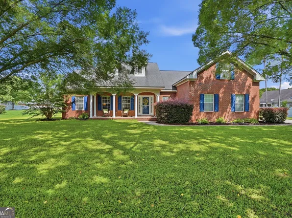 402 Wrigley Field Dr, Guyton, GA 31312