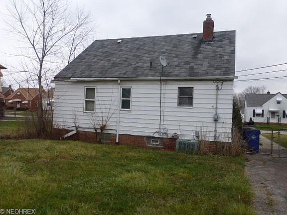 3rd image of 4708 W 148th St