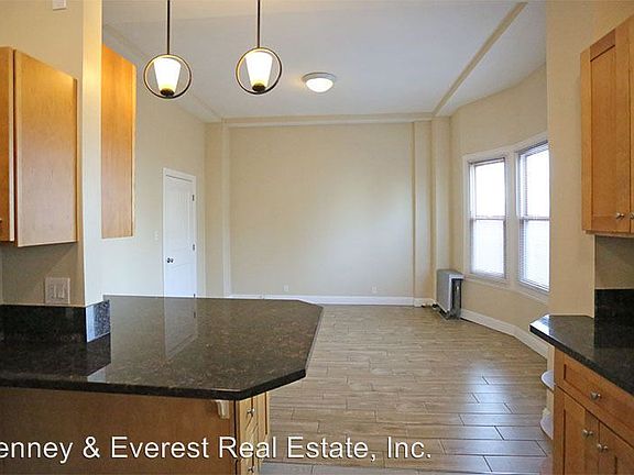 4th image of 494 27th Ave APT 33