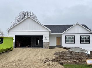 608 Sycamore Pl, Theresa, WI 53091