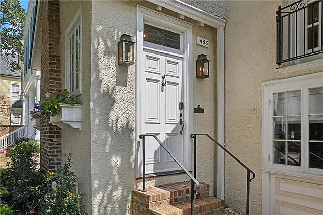 1453 Webster St — Photo 3