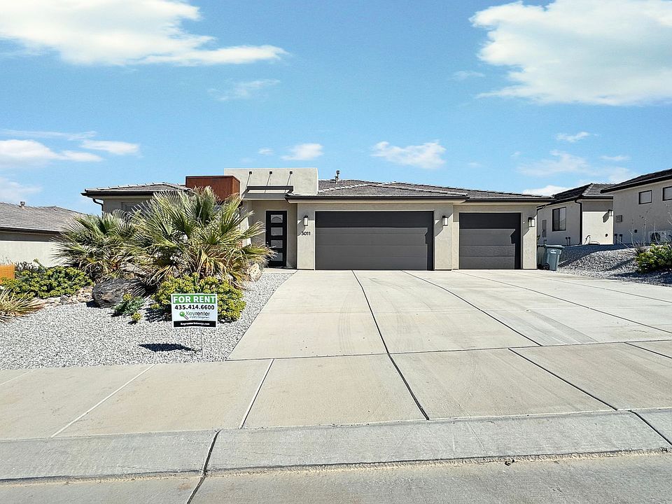 1st image of 3011 E Lavatera Dr