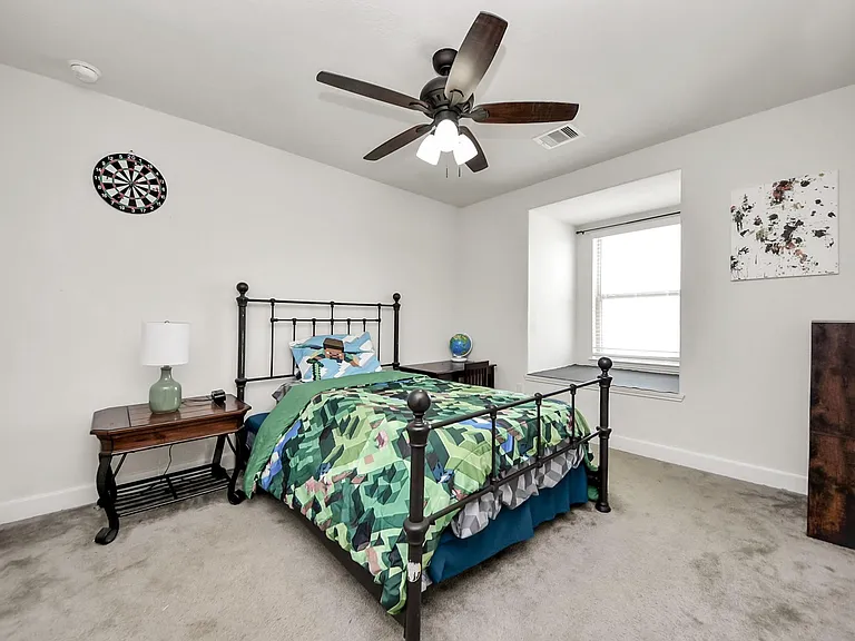 3705 Banbury Ln — Photo 41