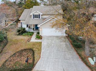 217 Island Creek Ln, Savannah, GA 31410