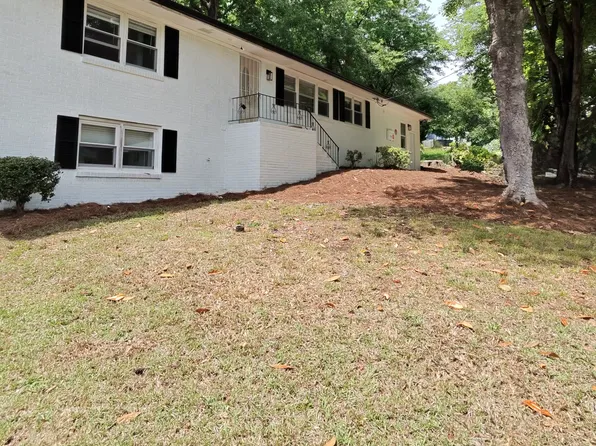 185 W Lake Dr NW, Atlanta, GA 30314