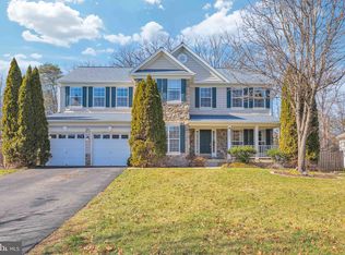 22079 Water Run Ct, Ashburn, VA 20148