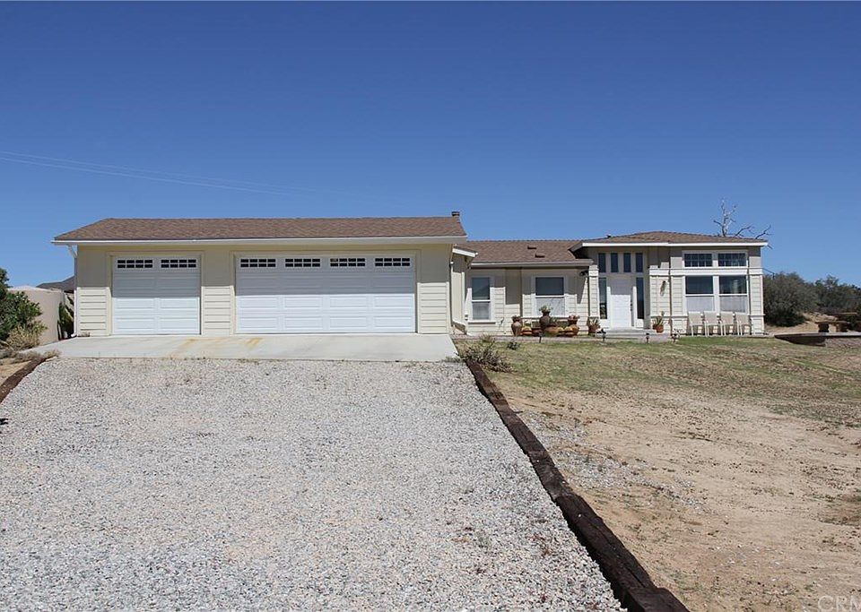 1st image of 61092 Palm Canyon Dr