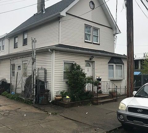 2nd image of 16 Dehart Ave
