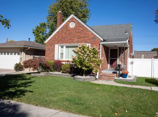 13206 Catalpa St, Southgate, MI 48195