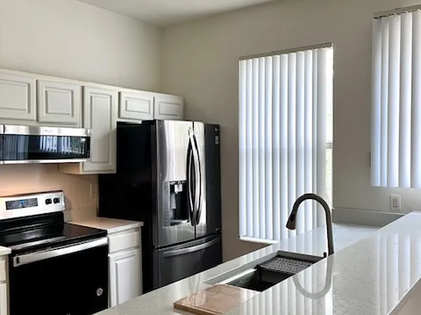 5024 Sunridge Palms Dr APT 202, Tampa, FL 33617