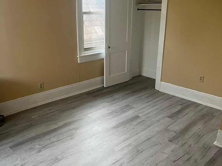 638 5th Ave #4 — Photo 9