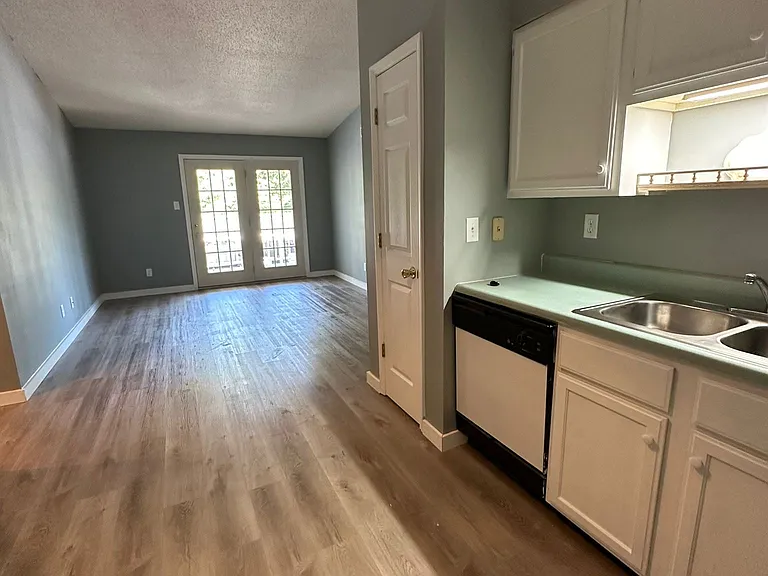 902 Hanna Place Ct #D — Photo 5