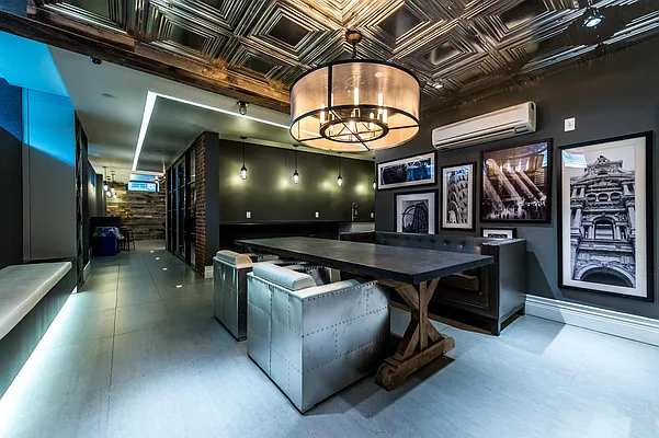 Rented by Nooklyn NYC LLC | media 103