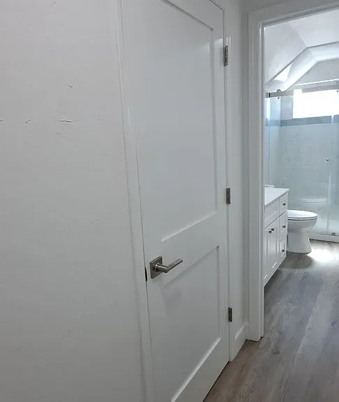 132 Hyannis Ct — Photo 25