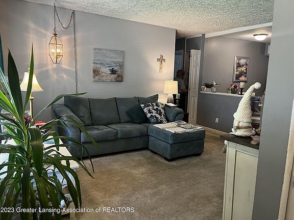 2nd image of 4509 Stillwell Ave