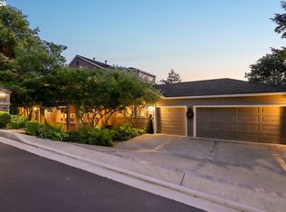 221 SW Moonridge Pl, Portland, OR 97225