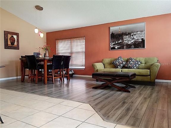 4th image of 212 Rubino Dr