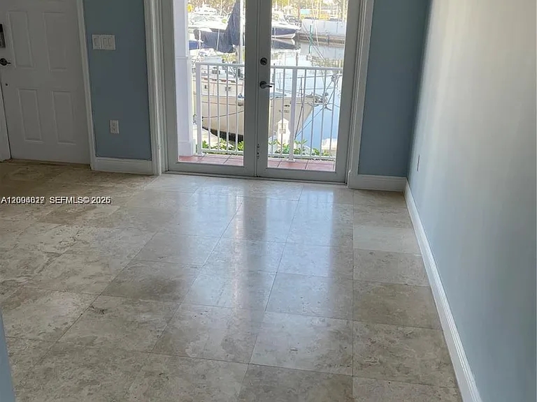 2415 NW 16th Street Rd #102 — Photo 3