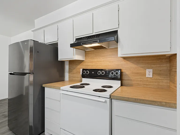 2700 E Shoreridge Ave #2700 — Photo 19