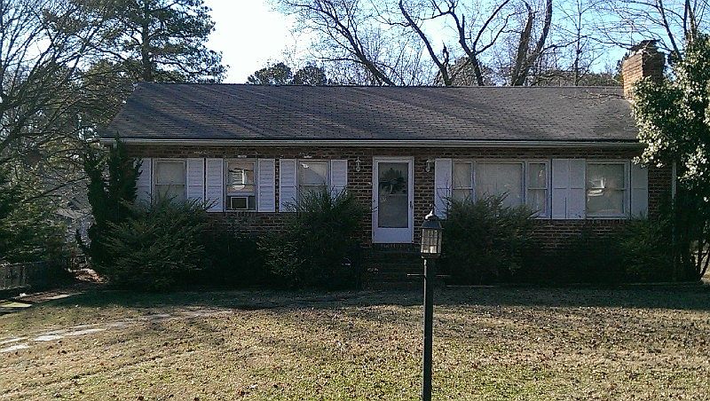 1st image of 2205 Raymond Ave