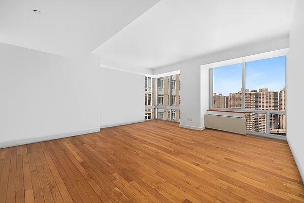 Sold by Compass | media 3