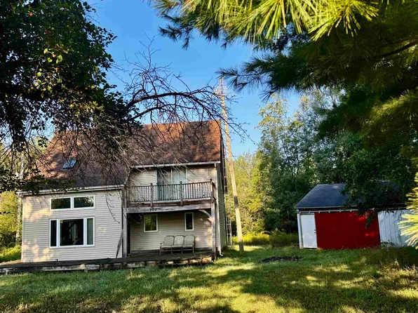 875 Lake Station Ave, Harrison, MI 48625