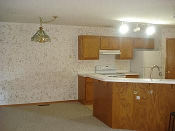 4th image of 2329 E 117th St
