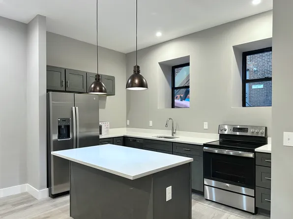 16 Norwich St Suite 1, Worcester, MA 01608