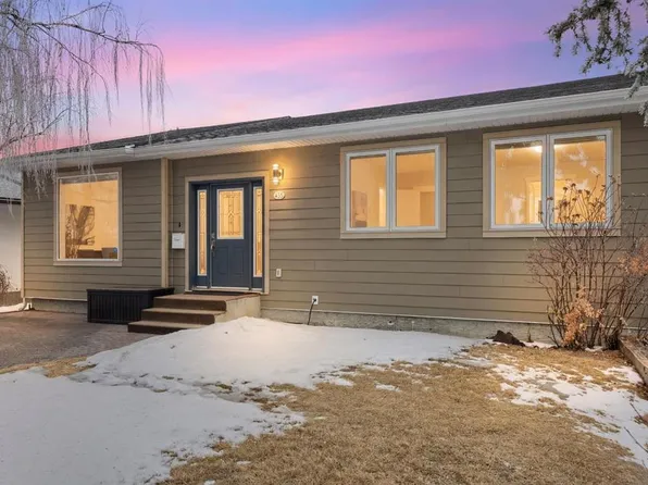435 E Arlington Dr SE, Calgary, AB T2H 1S4
