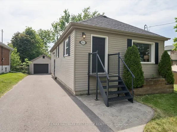 2511 Bensfort Rd, Peterborough, ON K9J 1C7