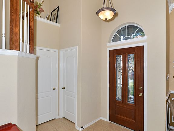 5th image of 2608 Cloverbrook Ln