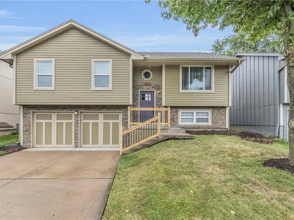 11209 N Marsh Ave, Kansas City, MO 64157