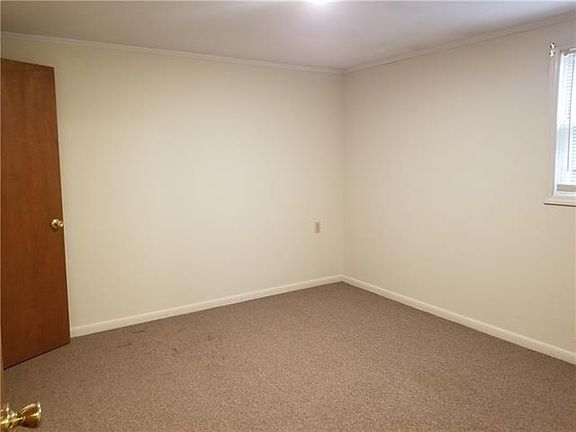 5th image of 4347 Duncan Dr APT 3