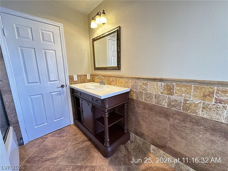 7931 Stone Wall Dr — Photo 19