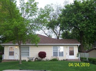 667 32nd St, Des Moines, IA 50312