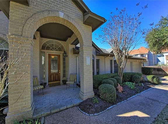 4th image of 5212 China Garden Dr