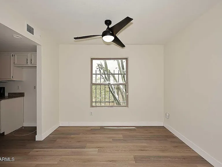 15801 N 29th St #20 — Photo 7
