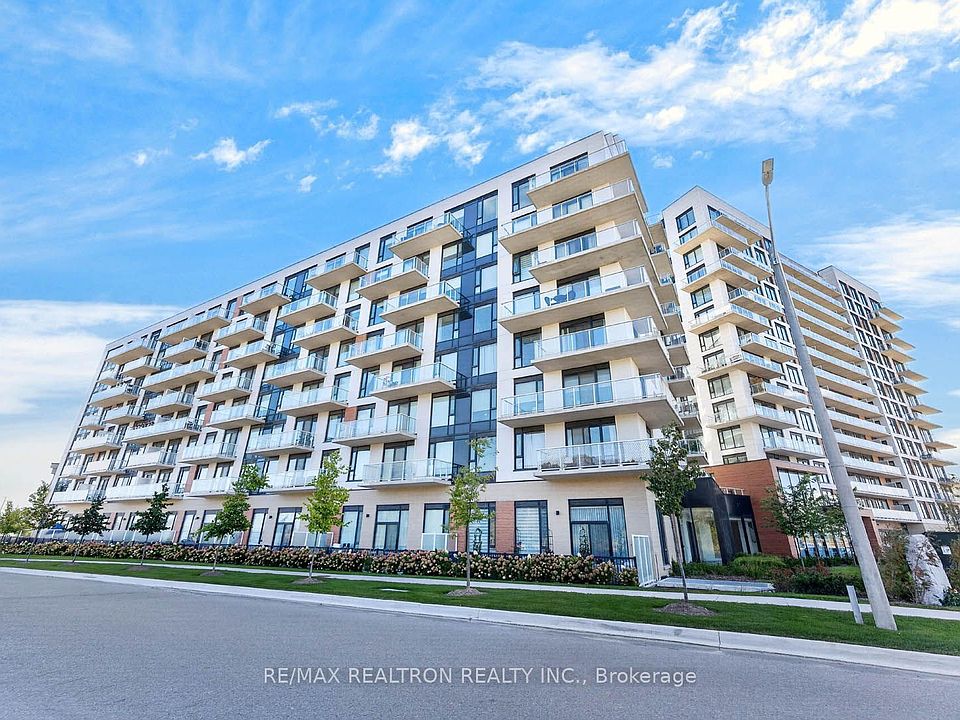 1st image of 6 David Eyer Rd #115