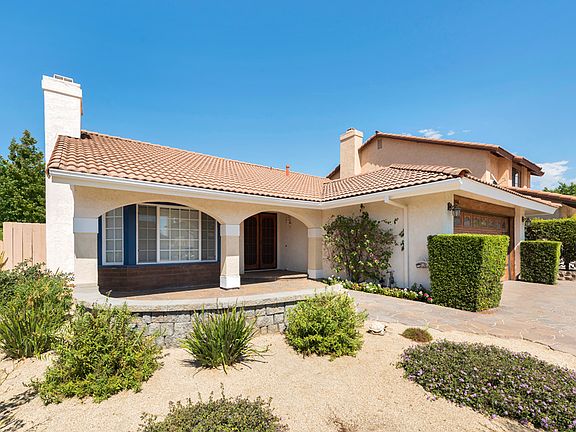 4th image of 7266 Rock Canyon Dr