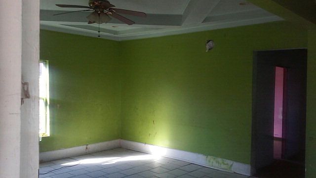 2nd image of 109 E Long St