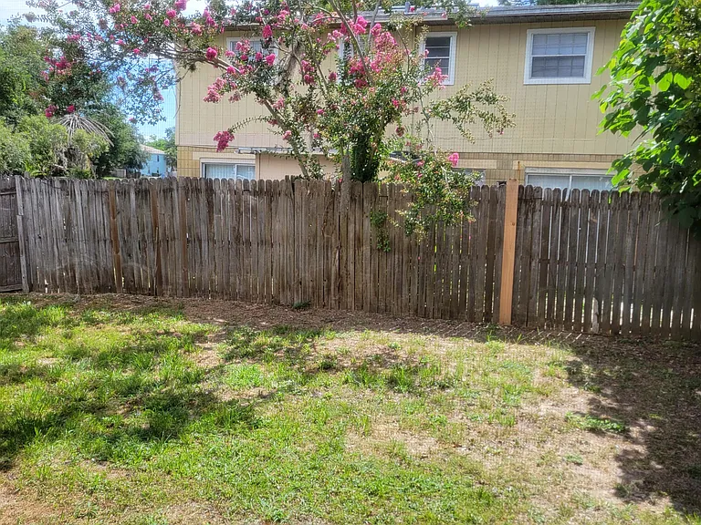 3203 SW 25th Dr — Photo 14