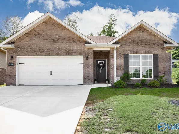 4018 Rockland Cir SE, Owens Cross Roads, AL 35763