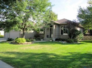 3804 S Judy Ave, Sioux Falls, SD 57103