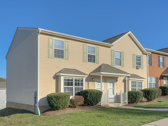 2nd image of 1414 Christine Ct