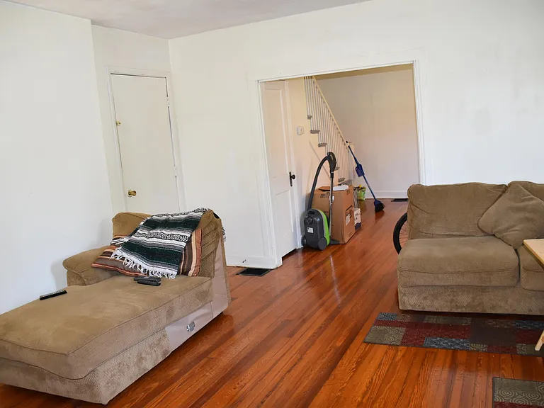 191 W Main St #B — Photo 6